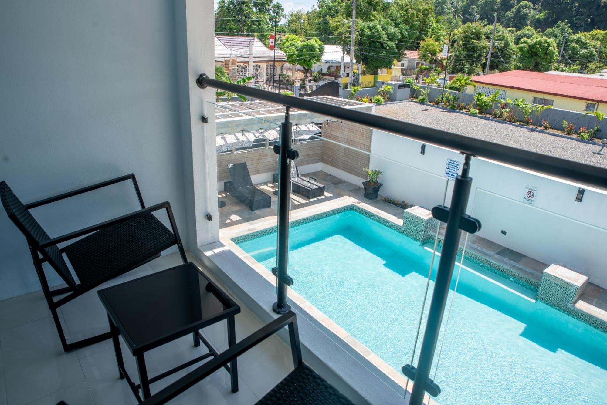 Sky'S Villa Resort Buff Bay Buitenkant foto